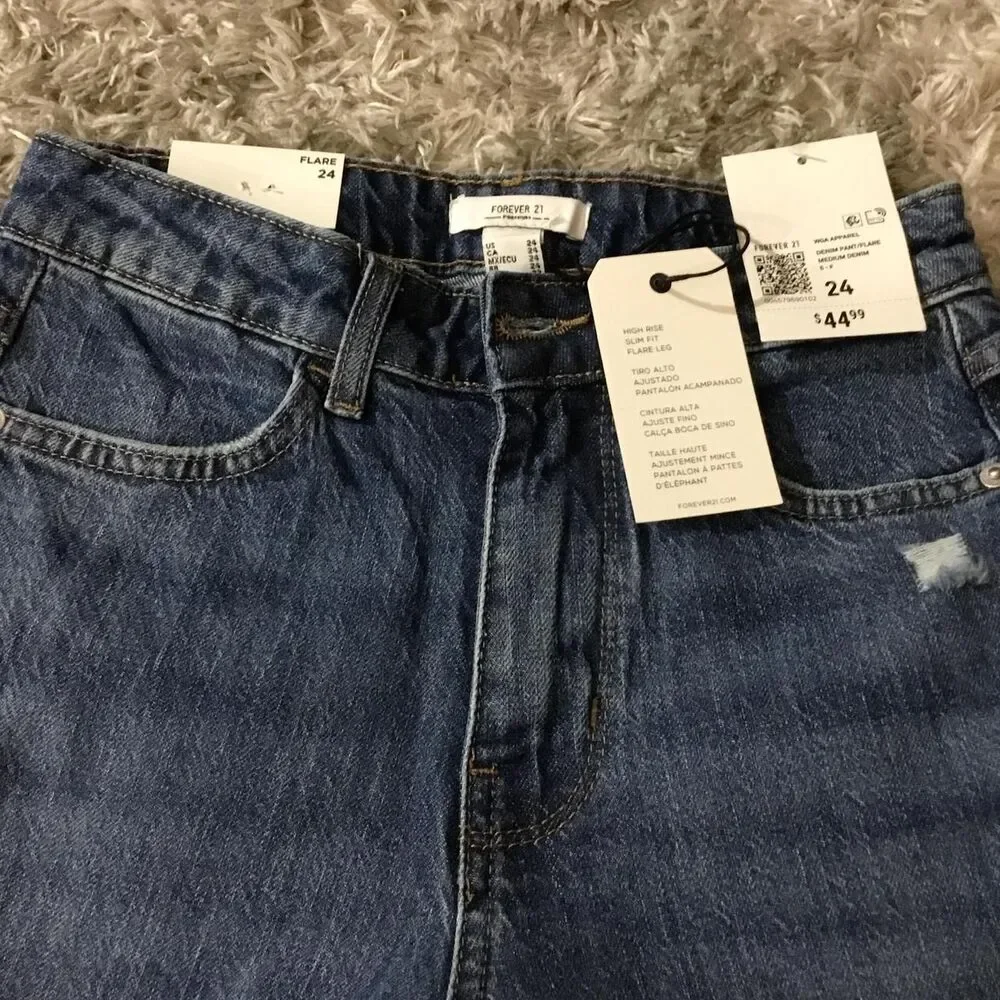 Forever-21 Women's Blue and Navy Jeans - Picture 2 of 3